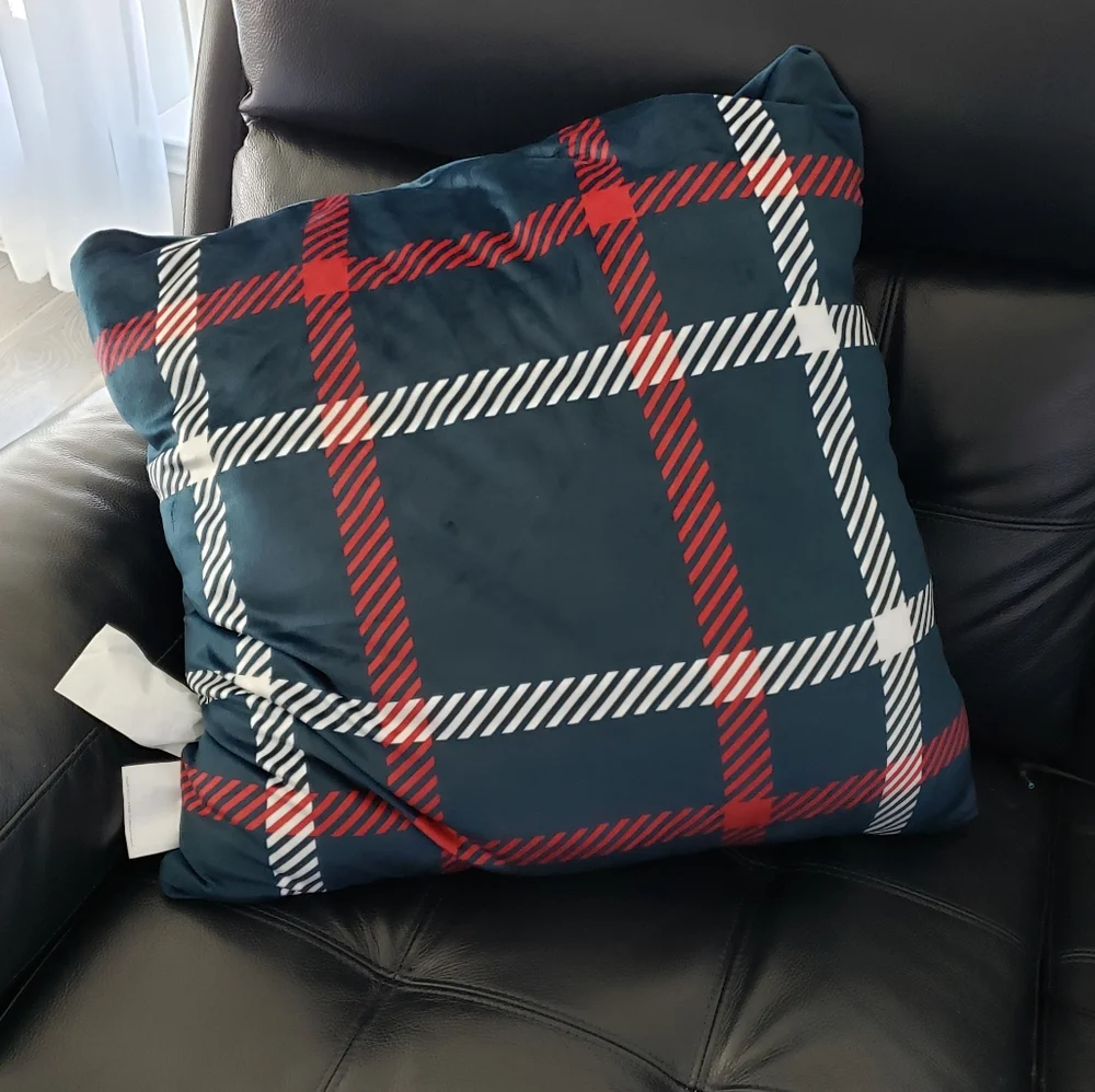 NWT NFL TEXANS PILLOW 24